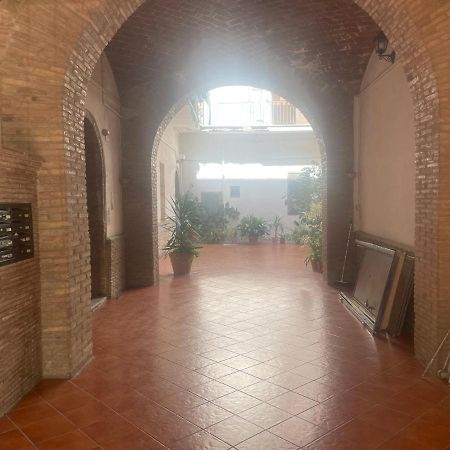 Be Your Home - Grazioso Monolocale Tra Porto E Stazione Civitavecchia Exterior photo